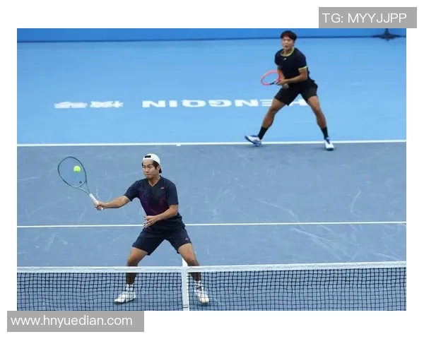 赛后分析：西安网球队与武汉网球队技术对抗的精彩瞬间与战术思考